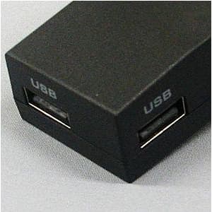 ヤザワ 【生産完了品】AC/USB変換アダプター コーナータップ型 AC:1個口/USB:2ポート 黒  HC300BK2USB 画像3