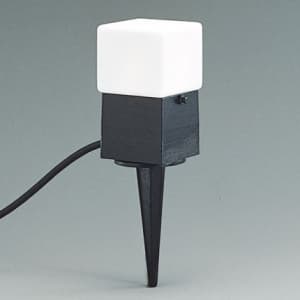 山田照明 【生産完了品】ガーデンライト スパイクタイプ E26普通電球40W形×1 ブラック AI-4220