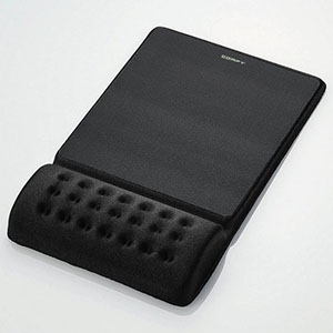 ELECOM マウスパッド 《COMFY》 リストレスト一体型 硬質プレート操作面タイプ ブラック MP-096BK