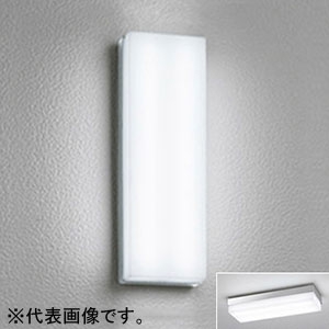 オーデリック 【生産完了品】LED一体型ポーチライト 防雨・防湿型 フラットタイプ 壁面・天井面・傾斜面取付兼用 縦・横取付可能 白熱灯60W相当 昼白色 別売センサ対応 鏡面 OG254243