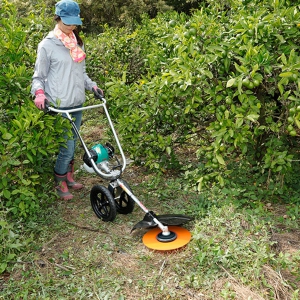 リョービ 【生産完了品】手押し式エンジン草刈機 手押し式エンジン草刈機 HEKM-221 画像2