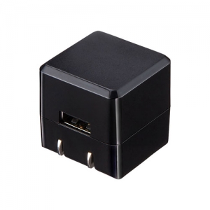 サンワサプライ キューブ型USB充電器(1A・高耐久タイプ・ブラック) キューブ型USB充電器(1A・高耐久タイプ・ブラック) ACA-IP70BK