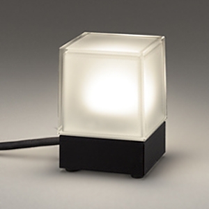 オーデリック LEDガーデンライト 置型 防雨型 高演色LED 白熱灯器具60W相当 LED一体型 電球色 プラグ付キャブタイヤケーブル5m 黒色 OG254885R