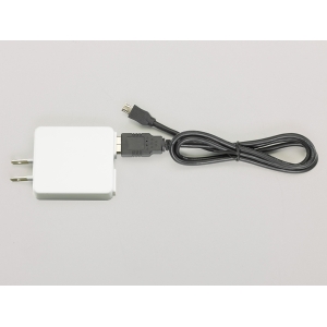 タスコ AC電源USBアダプタ(マイクロUSBケーブル付) AC電源USBアダプタ(マイクロUSBケーブル付) TA430D-C3