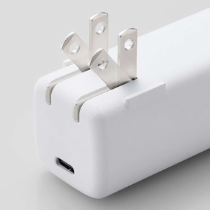 ELECOM モバイルバッテリー AC一体型 容量5000mAh 最大出力20W TypeCポート×1 PD対応 しろちゃん モバイルバッテリー AC一体型 容量5000mAh 最大出力20W TypeCポート×1 PD対応 しろちゃん DE-AC08-5000WF 画像3