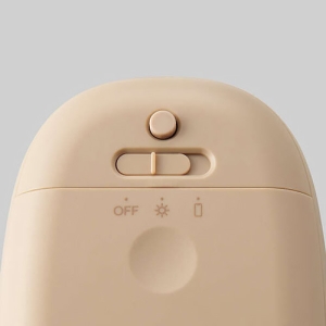 ELECOM 乾電池式懐中電灯 防災用 枕元ライトタイプ TypeA1ポート 3段階光量調節・充電器機能付 ベージュ 乾電池式懐中電灯 防災用 枕元ライトタイプ TypeA1ポート 3段階光量調節・充電器機能付 ベージュ DE-KD04BE 画像3