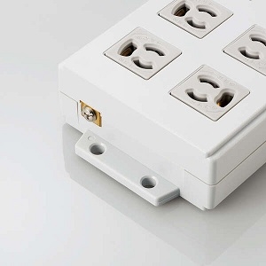 ELECOM BOX型磁石タップ 8口 3極 コード長2m BOX型磁石タップ 8口 3極 コード長2m T-H0520TSR 画像2