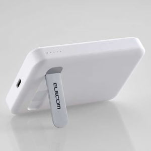 ELECOM モバイルバッテリー リチウムイオン電池 マグネット対応 ワイヤレス充電器 7.5W 5000mAh 15W TypeC入出力×1 ホワイト モバイルバッテリー リチウムイオン電池 マグネット対応 ワイヤレス充電器 7.5W 5000mAh 15W TypeC入出力×1 ホワイト DE-C53-5000WH