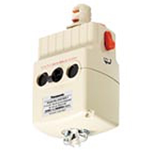 パナソニック 保護装置(CP)付ターミナルプラグ ファクトライン30 3P/15A/250V・E付 保護装置(CP)付ターミナルプラグ ファクトライン30 3P/15A/250V・E付 DH2785K1